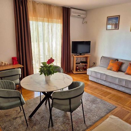 One Bedroom Apartment Ljilja スヴェティ・ステファン エクステリア 写真
