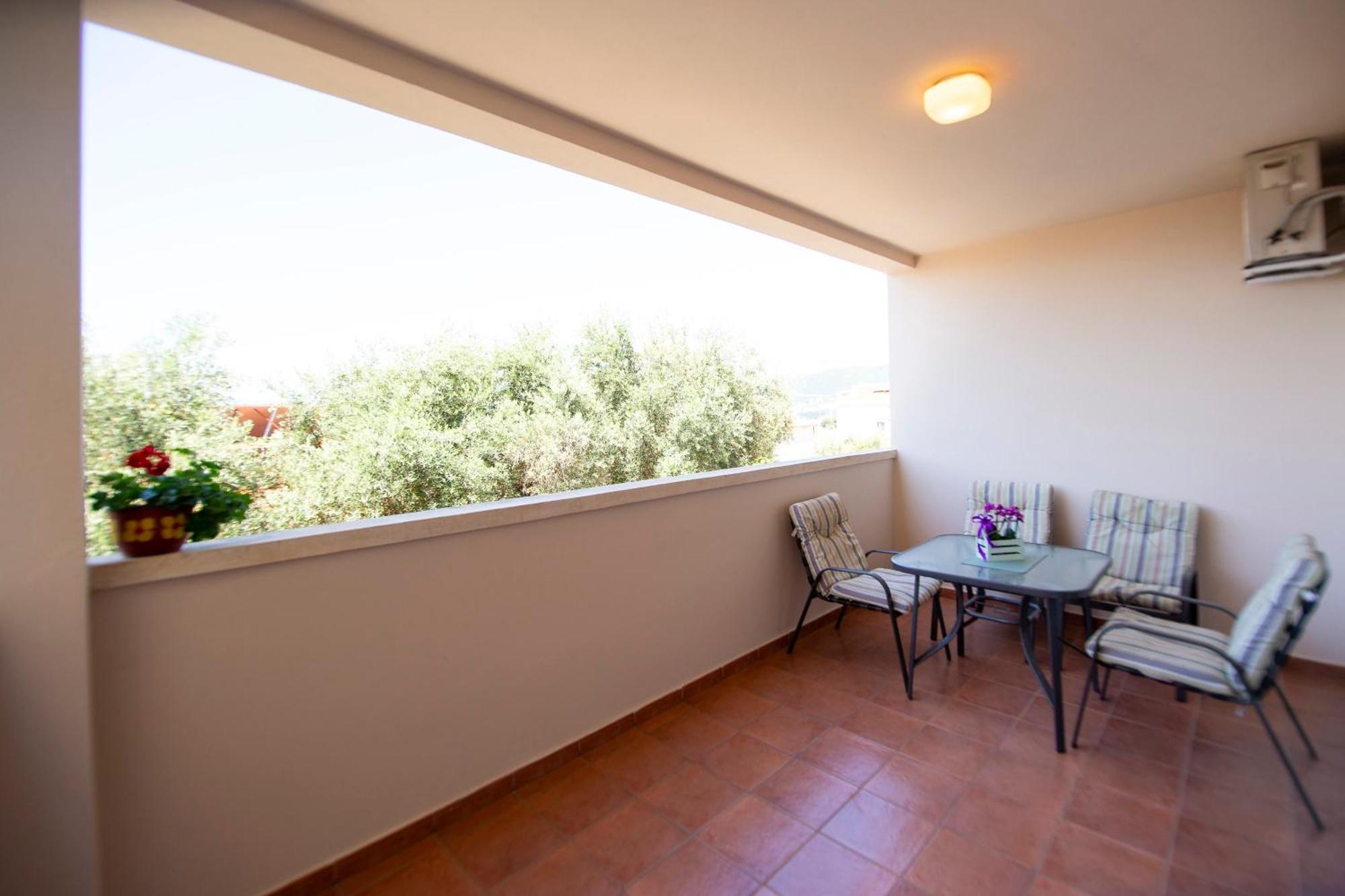 One Bedroom Apartment Ljilja スヴェティ・ステファン エクステリア 写真